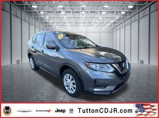 Used 2017 Nissan Rogue S video 1