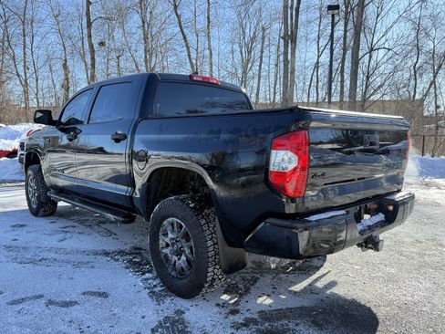 Used 2021 Toyota Tundra SR5 image 3