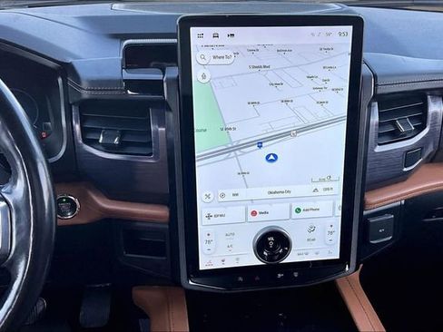 Used 2022 Ford Expedition Max Platinum image 6