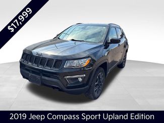 Used 2019 Jeep Compass Sport image 1