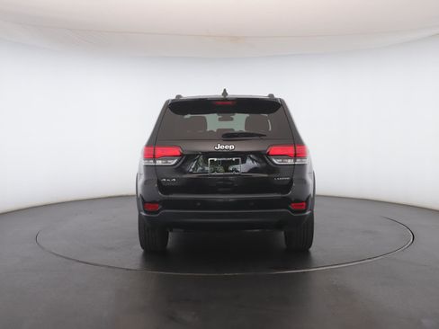 Used 2020 Jeep Grand Cherokee Laredo AWD/4WD image 19