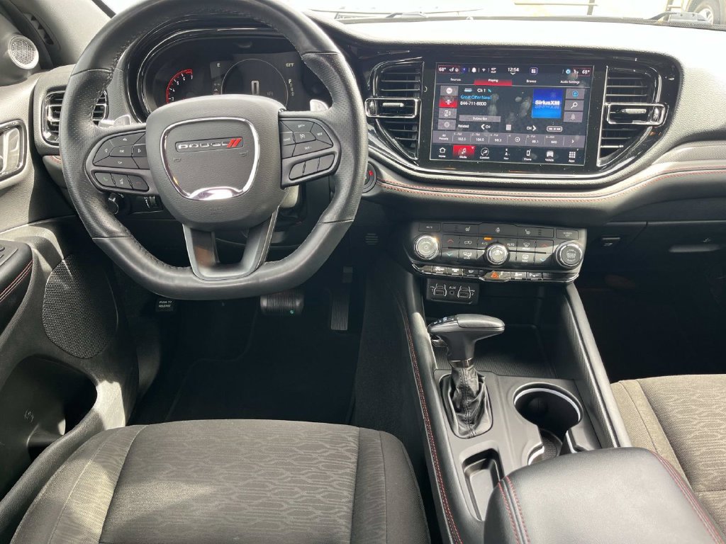 Used 2025 Dodge Durango GT AWD/4WD image 17