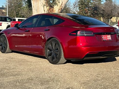 Used 2024 Tesla Model S image 7