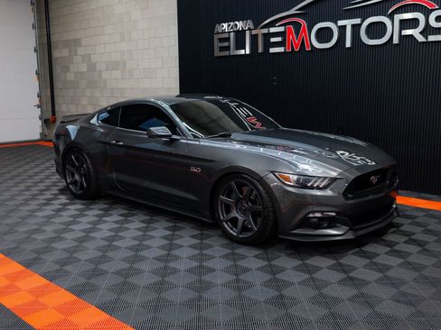 Used 2017 Ford Mustang GT Premium w/ GT Performance Package RWD image 10