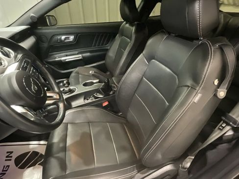 Used 2018 Ford Mustang GT Premium image 10