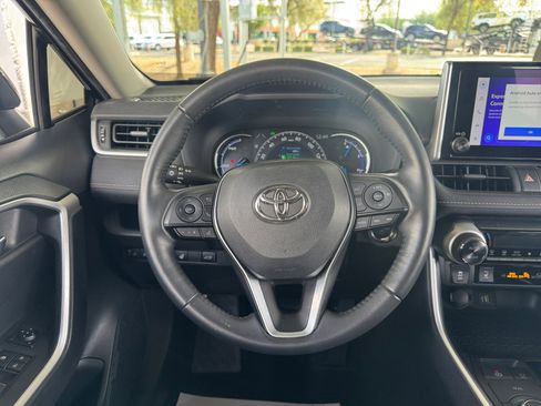 Certified 2023 Toyota RAV4 XLE image 9