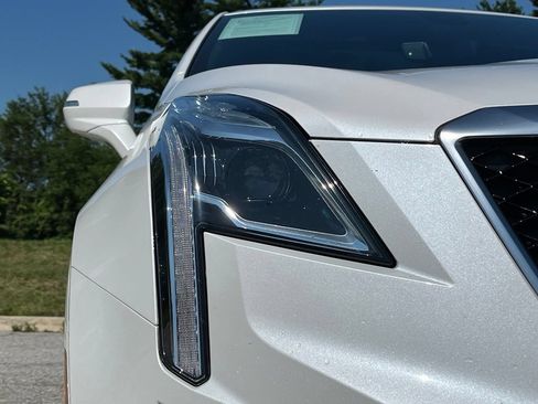 Used 2023 Cadillac XT5 Sportv w/ Technology Package AWD/4WD image 10