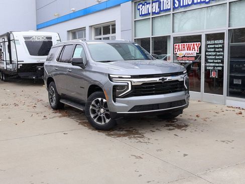 New 2026 Chevrolet Tahoe LS w/ LPO, Dark Essentials Package AWD/4WD image 44