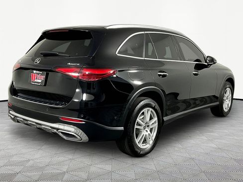 Used 2023 Mercedes-Benz GLC 300 4MATIC image 6