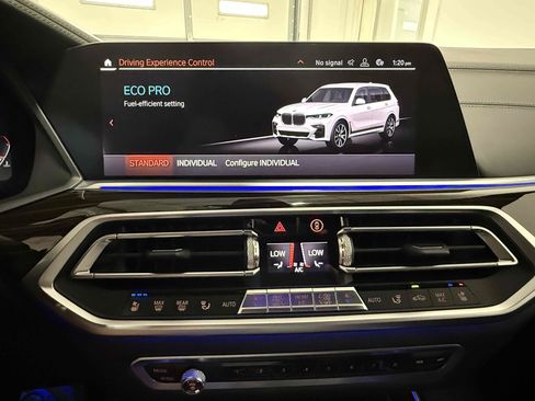 Used 2020 BMW X7 M50i w/ Executive Package AWD/4WD image 69