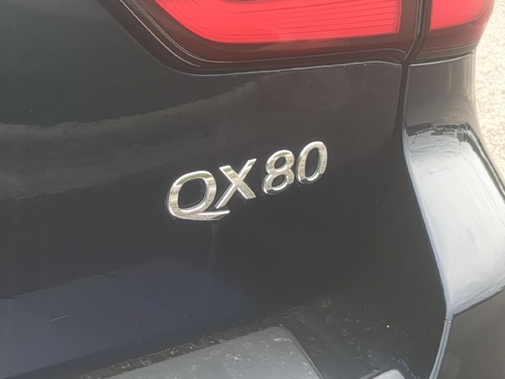 Used 2021 INFINITI QX80 Luxe AWD/4WD image 12