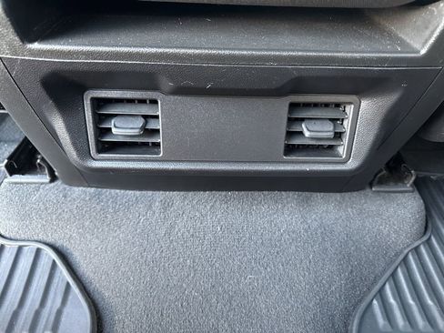 Used 2023 Chevrolet Silverado 1500 Custom image 14