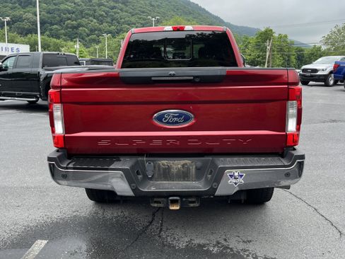 Used 2018 Ford F250 Lariat w/ Lariat Ultimate Package AWD/4WD image 6