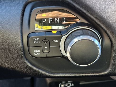 Used 2024 RAM 2500 Big Horn w/ Bed Utility Group image 30