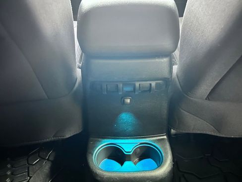 Used 2017 Jeep Wrangler Unlimited Sport image 16