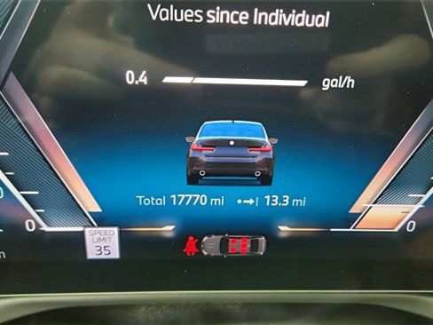 Used 2025 BMW 330i xDrive Sedan image 38