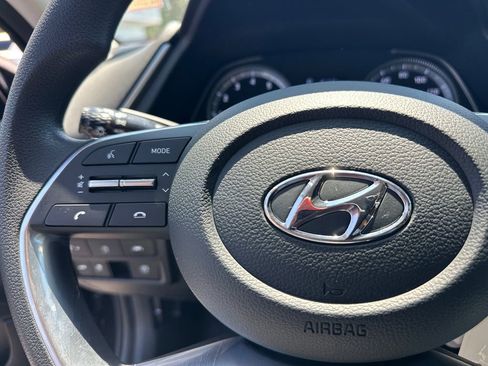 Used 2023 Hyundai Sonata SE FWD image 25