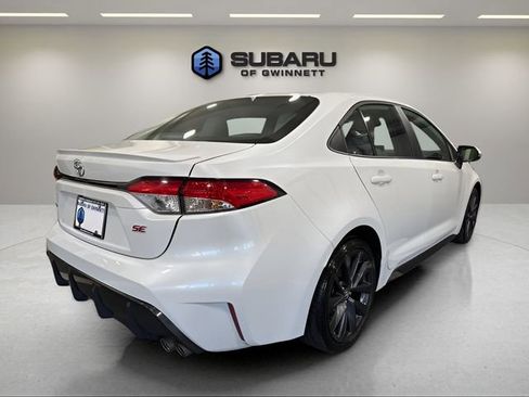 Used 2023 Toyota Corolla SE image 5