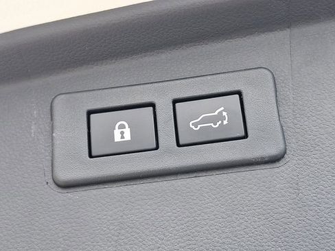 Used 2023 Subaru Outback Onyx Edition image 31