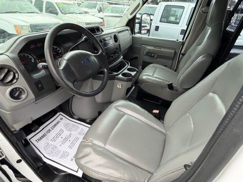Used 2009 Ford E-250 and Econoline 250 image 16