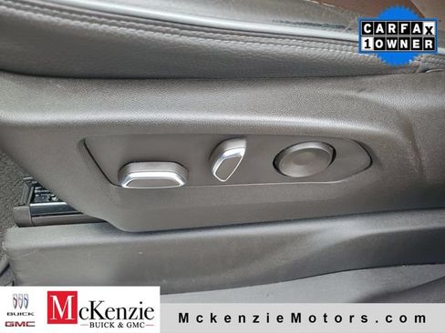 Used 2023 GMC Sierra 1500 Denali w/ Technology Package AWD/4WD image 7