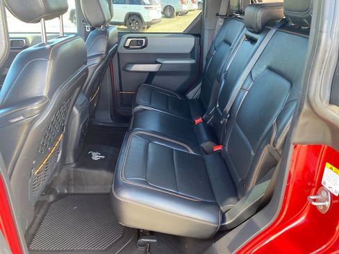 Used 2021 Ford Bronco Badlands image 23