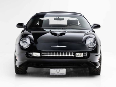 Used 2002 Ford Thunderbird RWD image 21