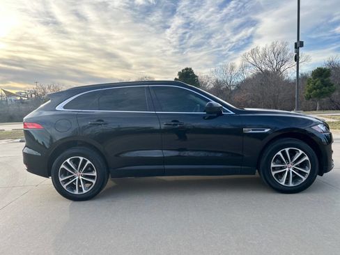 Used 2020 Jaguar F-PACE Premium image 5
