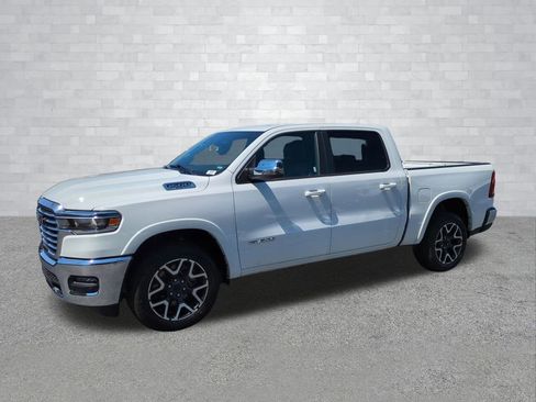 Used 2025 RAM 1500 Laramie image 7