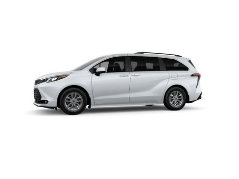 New 2026 Toyota Sienna XLE FWD image 3
