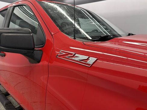Used 2020 Chevrolet Silverado 1500 Custom Trail Boss w/ Custom Convenience Package AWD/4WD image 4
