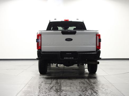 Used 2024 Ford F350 XL w/ 360-Degree Camera Package RWD image 5