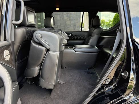 Used 2021 INFINITI QX80 Sensory w/ Cargo Package image 42