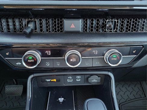 Used 2025 Honda CR-V EX-L image 15