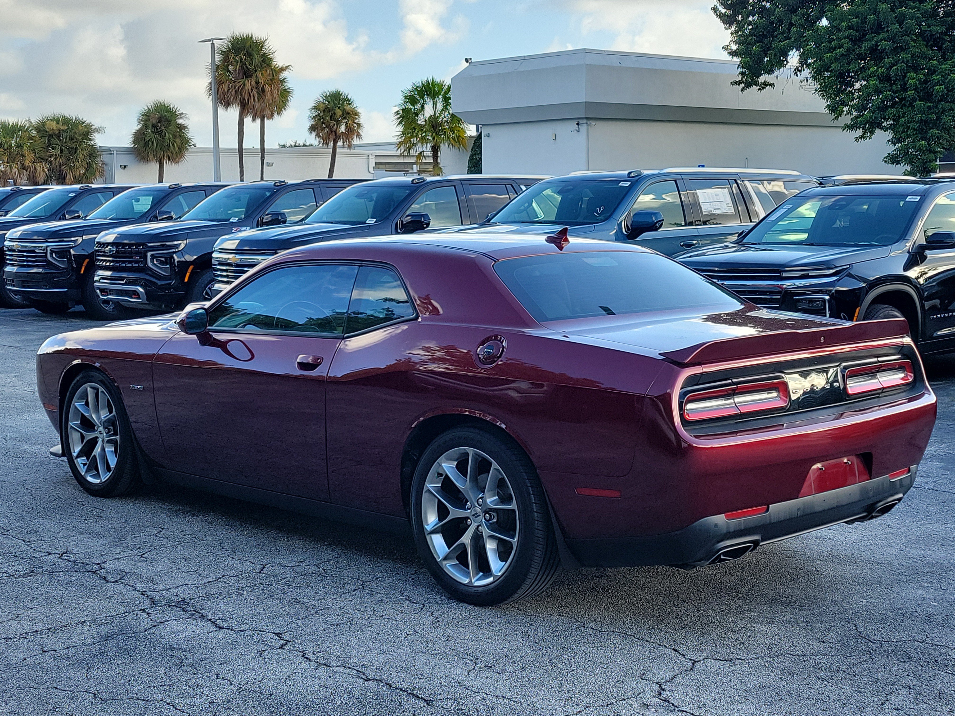 Used 2019 Dodge Challenger R/T w/ Plus Package RWD image 5