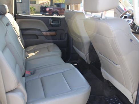 Used 2016 GMC Sierra 2500 SLT w/ Duramax Plus Package image 31