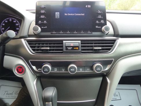 Used 2019 Honda Accord LX image 44