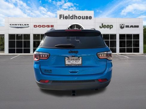 Used 2022 Jeep Compass Latitude w/ Convenience Group AWD/4WD image 11