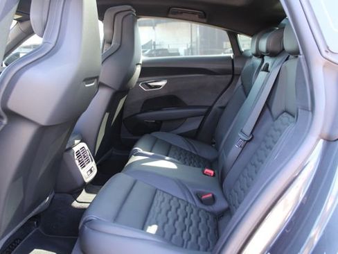 Used 2022 Audi e-tron GT Prestige w/ Prestige Package AWD/4WD image 37