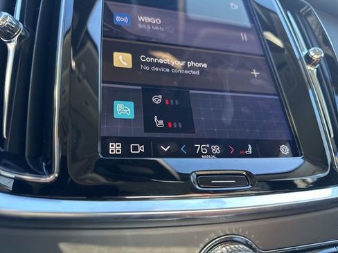 Certified 2025 Volvo V60 B5 Cross Country Plus image 30