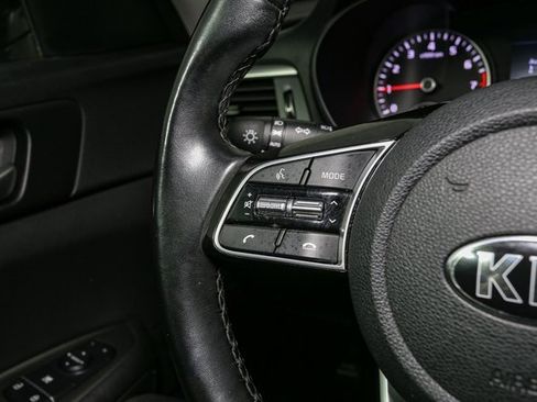 Used 2020 Kia Optima SE image 27