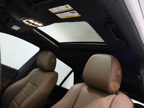 Used 2024 Mercedes-Benz GLE 450 4MATIC image 19