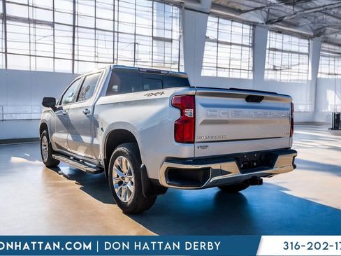 Used 2020 Chevrolet Silverado 1500 LTZ w/ LTZ Convenience Package image 27