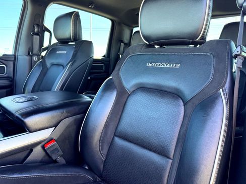 Used 2023 RAM 1500 Laramie image 12