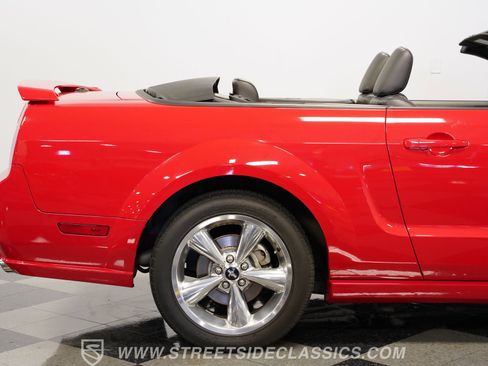 Used 2007 Ford Mustang GT Premium image 30