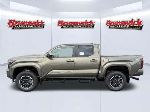 New 2026 Toyota Tacoma TRD Sport image 3