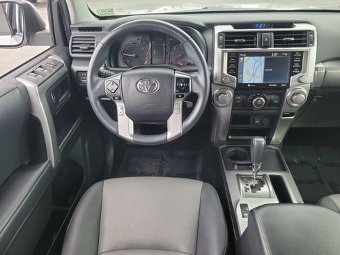 Used 2022 Toyota 4Runner SR5 Premium w/ Moonroof Package image 15