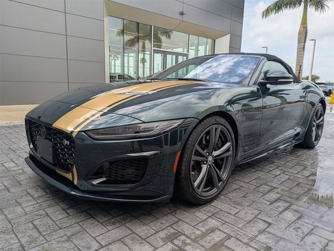 New 2024 Jaguar F-TYPE R image 8