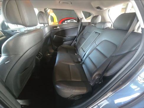 Used 2018 Hyundai Tucson Limited w/ Cargo Package FWD image 6