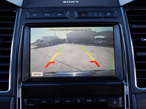 Used 2012 Ford Taurus SHO image 28